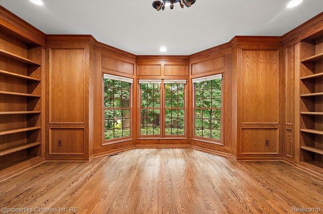 031-400 Hamilton Rd New-31.jpg | Image 16