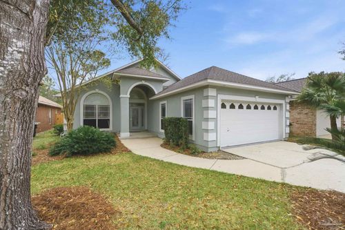 9915 Rail Cir, Pensacola, FL, 32507-7214 | Card Image