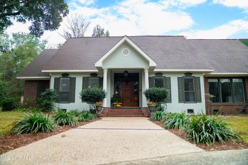 14188 Longwood Cir, Diberville, MS, 39540-8341 | Card Image