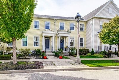 3 Blackbird St, Townhouse with 3 bedrooms, 3 bathrooms and 2 parking in Niagara on the Lake ON | Image 2