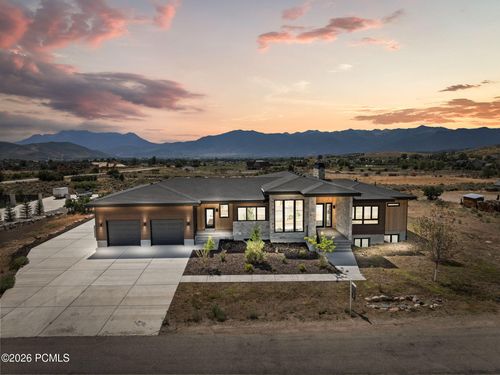1122 S 5700 E, Heber City, UT, 84032-4622 | Card Image