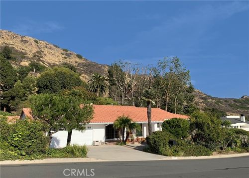 20407 Seaboard Rd, MALIBU, CA, 90265-5349 | Card Image