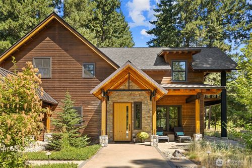 90 Little Eureka Ln, Cle Elum, WA, 98922-3113 | Card Image