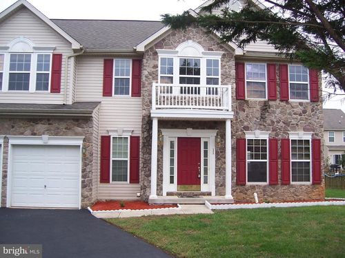 11 Corvair Ln, INWOOD, WV, 25428-3421 | Card Image