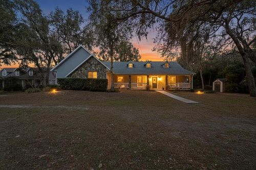 9851 Nw 110th St, CHIEFLAND, FL, 32626-3918 | Card Image