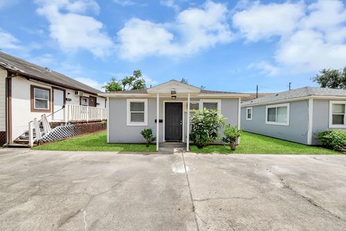 3-3910 Hoffman St, Houston, TX, 77026-4049 | Card Image