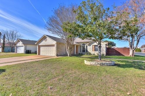 227 Juniper Dr, Georgetown, TX, 78626-4801 | Card Image