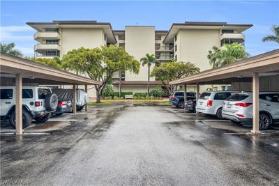 A-101 - 591 Seaview Court, Condo with 2 bedrooms, 2 bathrooms and null parking in Marco Island FL | Image 2