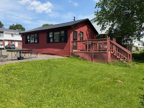 83 Exchange St, Presque Isle, ME, 04769-2523 | Card Image