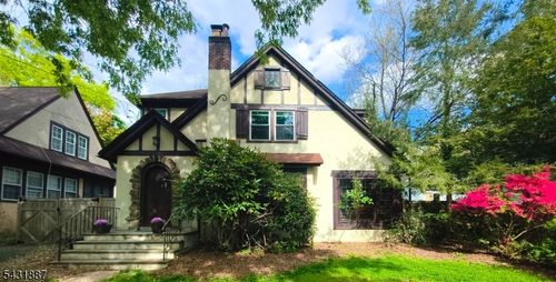 789 Woodland Ave, Plainfield, NJ, 07062-1841 | Card Image