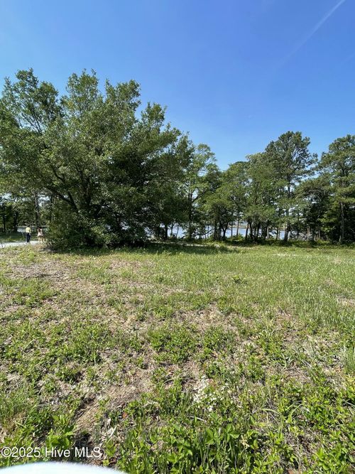 408 Red Drum Way W, Swansboro, NC, 28584 | Card Image