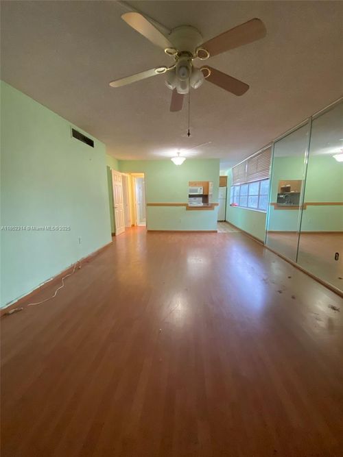 apt-407-9420 Tangerine Pl, Davie, FL, 33324-4445 | Card Image