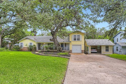 6804 Vine St, Austin, TX, 78757-2311 | Card Image