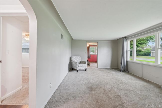 20-Living Room.jpg | Image 14