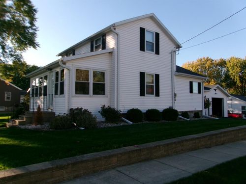 100 Taylor Street, Waupun, WI, 53963 | Card Image