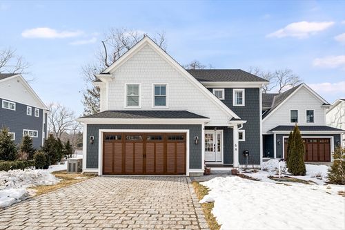 a-6 Stanwood Pt, Gloucester, MA, 01930 | Card Image