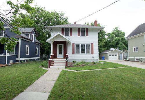 1033 12th Street N, Fargo, ND, 58102 | Card Image