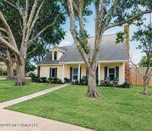 2382 Park Place Dr, Gulfport, MS, 39507-2214 | Card Image