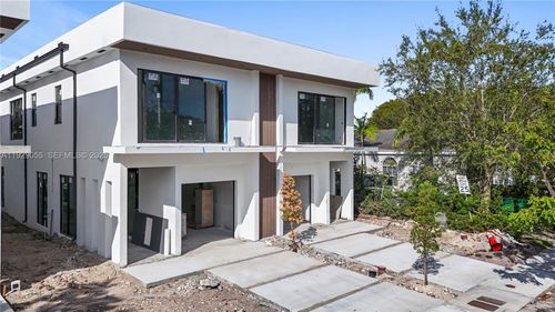 a-17 Se 12th Ave, Fort Lauderdale, FL, 33301-2005 | Card Image