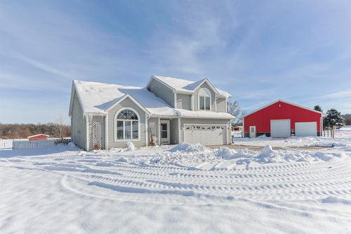 55520 County Road 23, Bristol, IN, 46507-8958 | Card Image