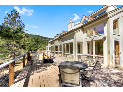 125 Saddleback Ln, Estes Park, CO, 80517-8605 | Card Image