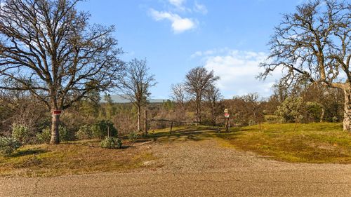 16850 Basler Rd, Cottonwood, CA, 96022-9065 | Card Image