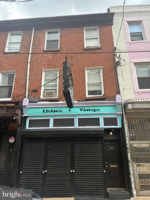 933 Spring Garden St, PHILADELPHIA, PA, 19123-2611 | Card Image