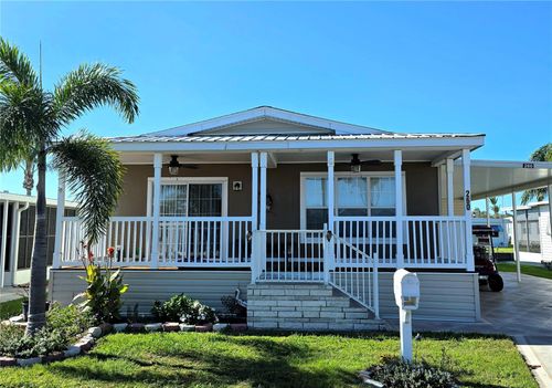 260 Pelican Ln, HAINES CITY, FL, 33844-8910 | Card Image