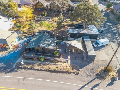 1104 1st Ave, Mosier, OR, 97040 | Card Image