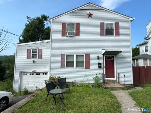 24 West St, Naugatuck, CT, 06770-3927 | Card Image