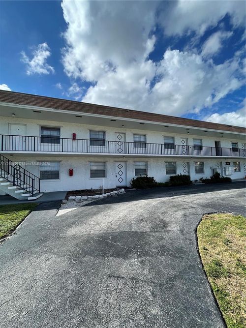 apt-102-227 Castlewood Dr, North Palm Beach, FL, 33408-5674 | Card Image
