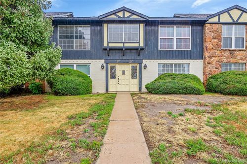 apt-203-2902 Airport Rd, Colorado Springs, CO, 80910-3070 | Card Image