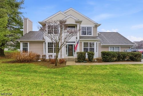 1331 Eagles Nest Ct, Stewartsville, NJ, 08886-2925 | Card Image