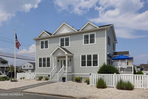 1607 Baltimore Ave, Lavallette, NJ, 08735-2404 | Card Image
