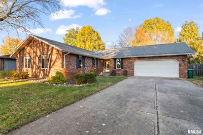 212 Norwalk Road, House other with 3 bedrooms, 3 bathrooms and null parking in Springfield IL | Image 1