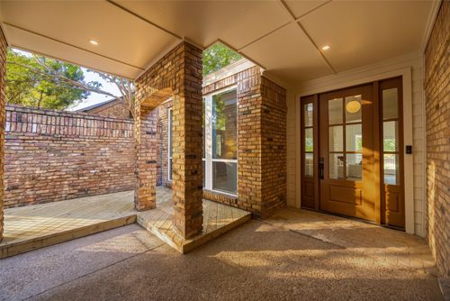 6505 Laurel Valley Road, Dallas, TX, 75248 | Card Image