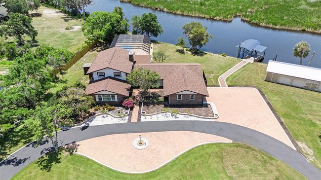 2309 Cypress Walk Way, House other with 4 bedrooms, 3 bathrooms and null parking in RUSKIN FL | Image 4