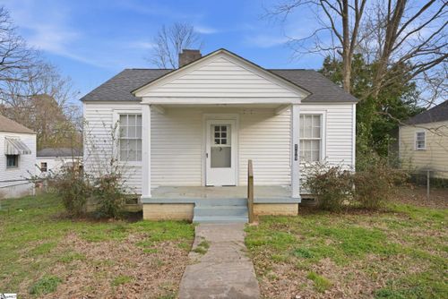 109 Camp St, Spartanburg, SC, 29303-3804 | Card Image