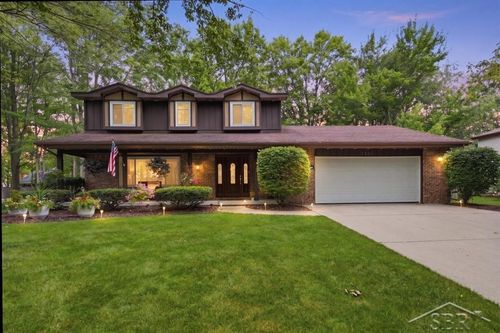5801 Lamplighter Ln, Midland, MI, 48642-7131 | Card Image