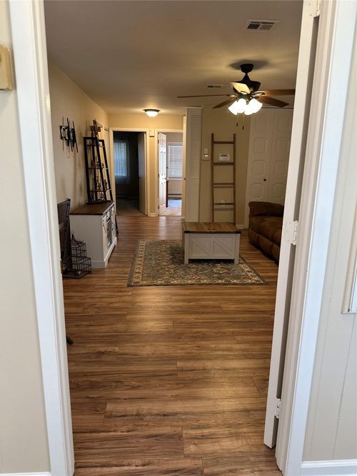 unit-b-305 Torquay Ct, Ridge, NY, 11961-1141 | Card Image
