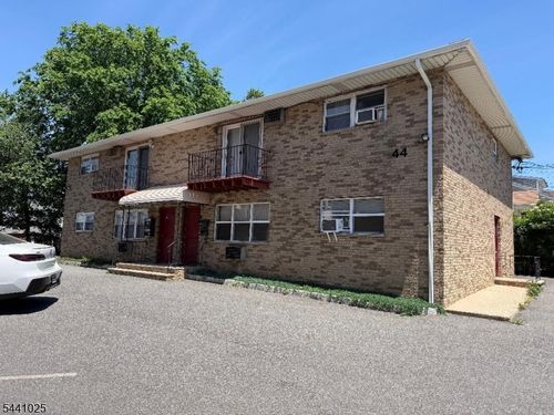 44 Burgh Ave, Clifton, NJ, 07011-2260 | Card Image