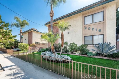 1- Roscoe Boulevard, Winnetka, CA, 91306 | Card Image