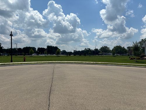 1 Pointe Blvd, Peru, IL, 61354-1035 | Card Image