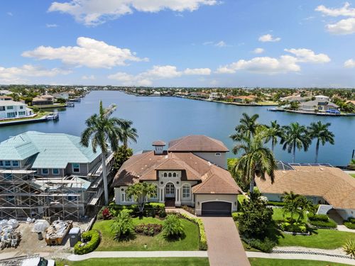 1056 Fieldstone Dr, Marco Island, FL, 34145-5412 | Card Image