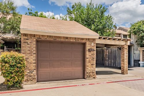 219 Shady Lane Dr, Fort Worth, TX, 76112-0709 | Card Image