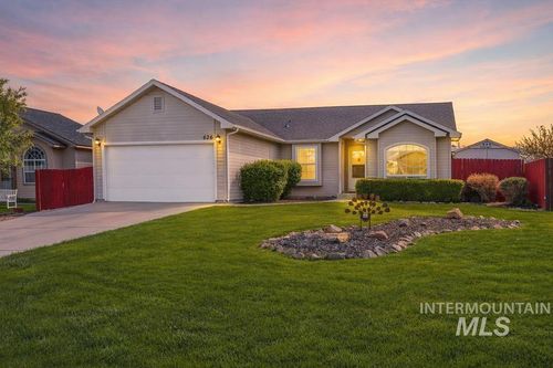 626 Colton St, New Plymouth, ID, 83655-5571 | Card Image
