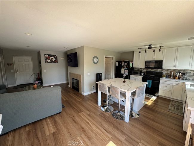 7671 Indian Canyon Cir, House other with 4 bedrooms, 2 bathrooms and 2 parking in Corona CA | Image 9