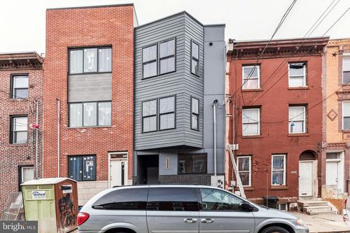 2224 N Howard St, PHILADELPHIA, PA, 19133-3746 | Card Image