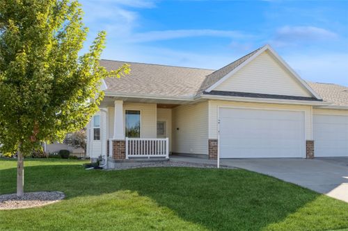 185 Ridge View Drive, Fairfax, IA, 52228 | Card Image