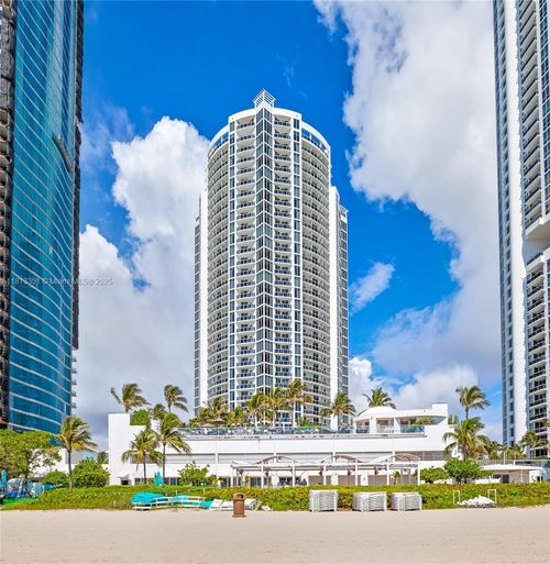 2012-18001 Collins Ave, Sunny Isles Beach, FL, 33160-2722 | Card Image